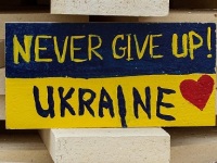 Miljøfluen støtter ‘Projekt Hjælp Ukraine Nu’